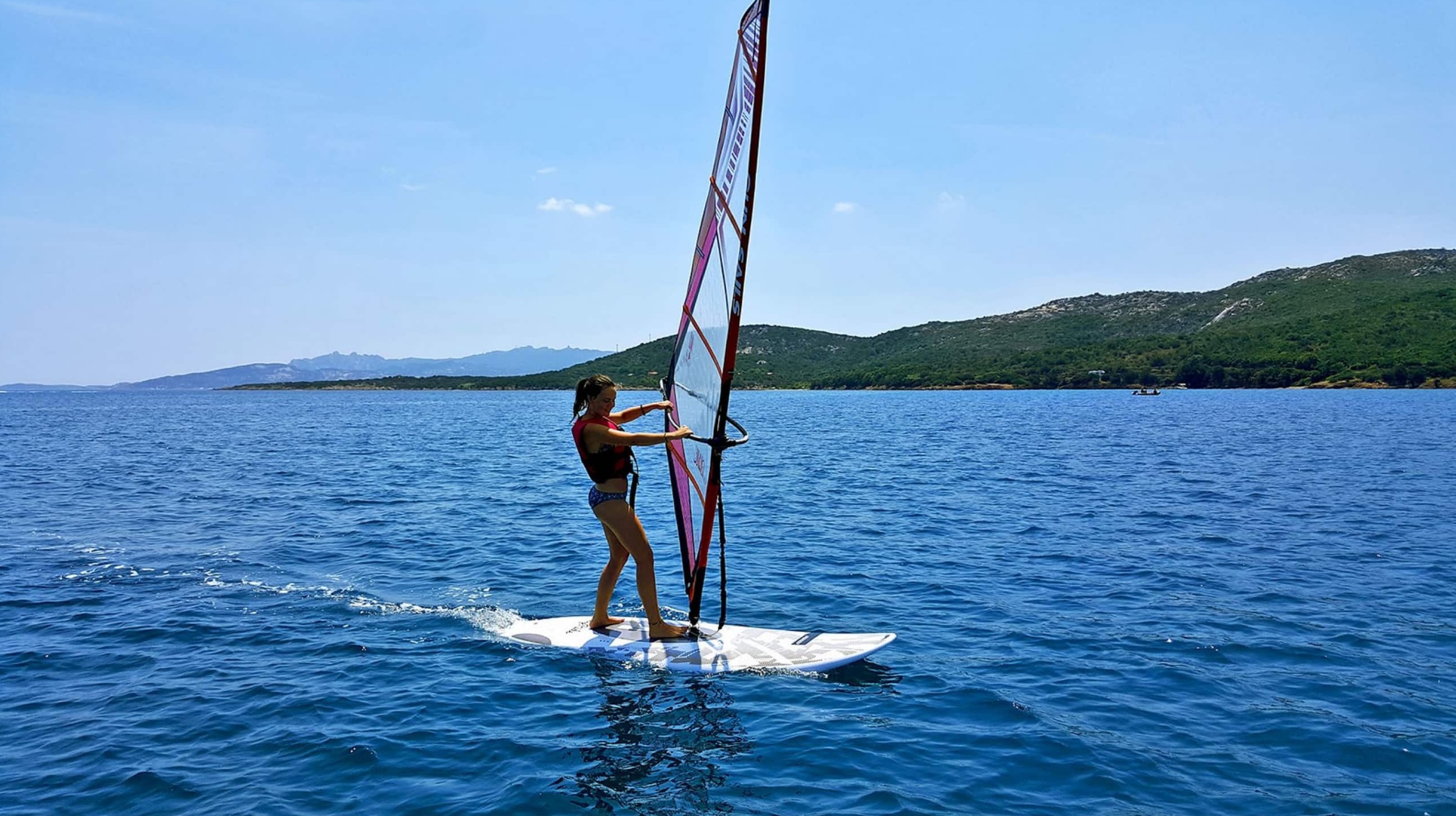 Lezioni di Windsurf per Bambini - Le Saline, Palau — photo 3