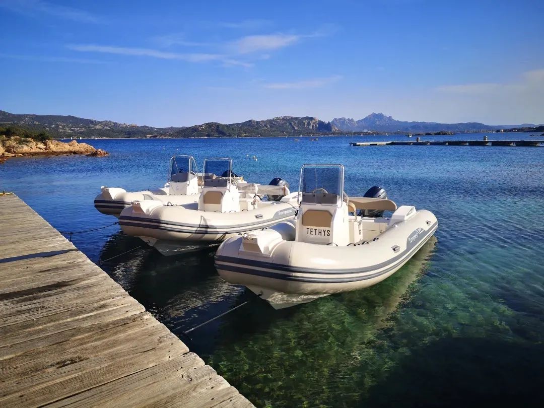 Da Cannigione: Noleggio Barche e Gommoni — photo 2