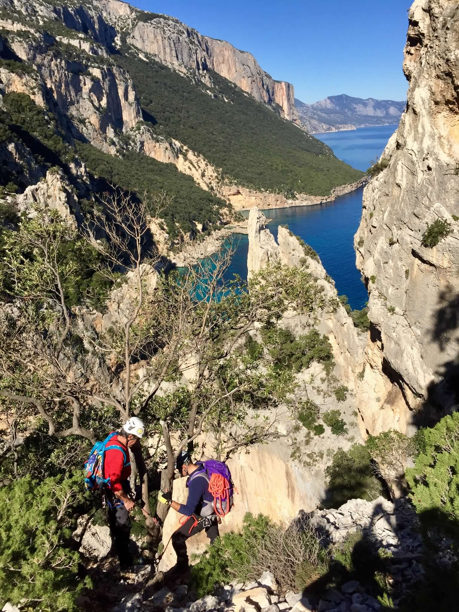 Da Baunei: Trekking a Bacu Padente – Avventura tecnica nel Supramonte — photo 3