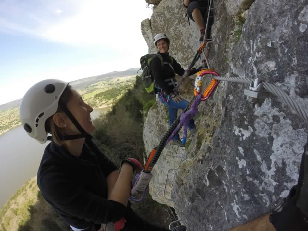 Da Alghero: Via Ferrata della Regina a Monteleone Roccadoria – Avventura sul Lago Temo — photo 1