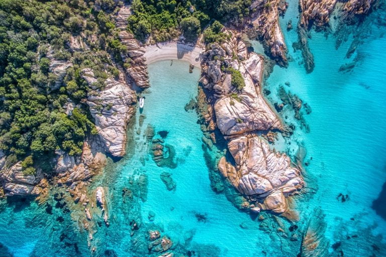 Da Olbia: Snorkeling Tour a Tavolara e Molara – Piscine Naturali e Visita al Relitto — photo 5