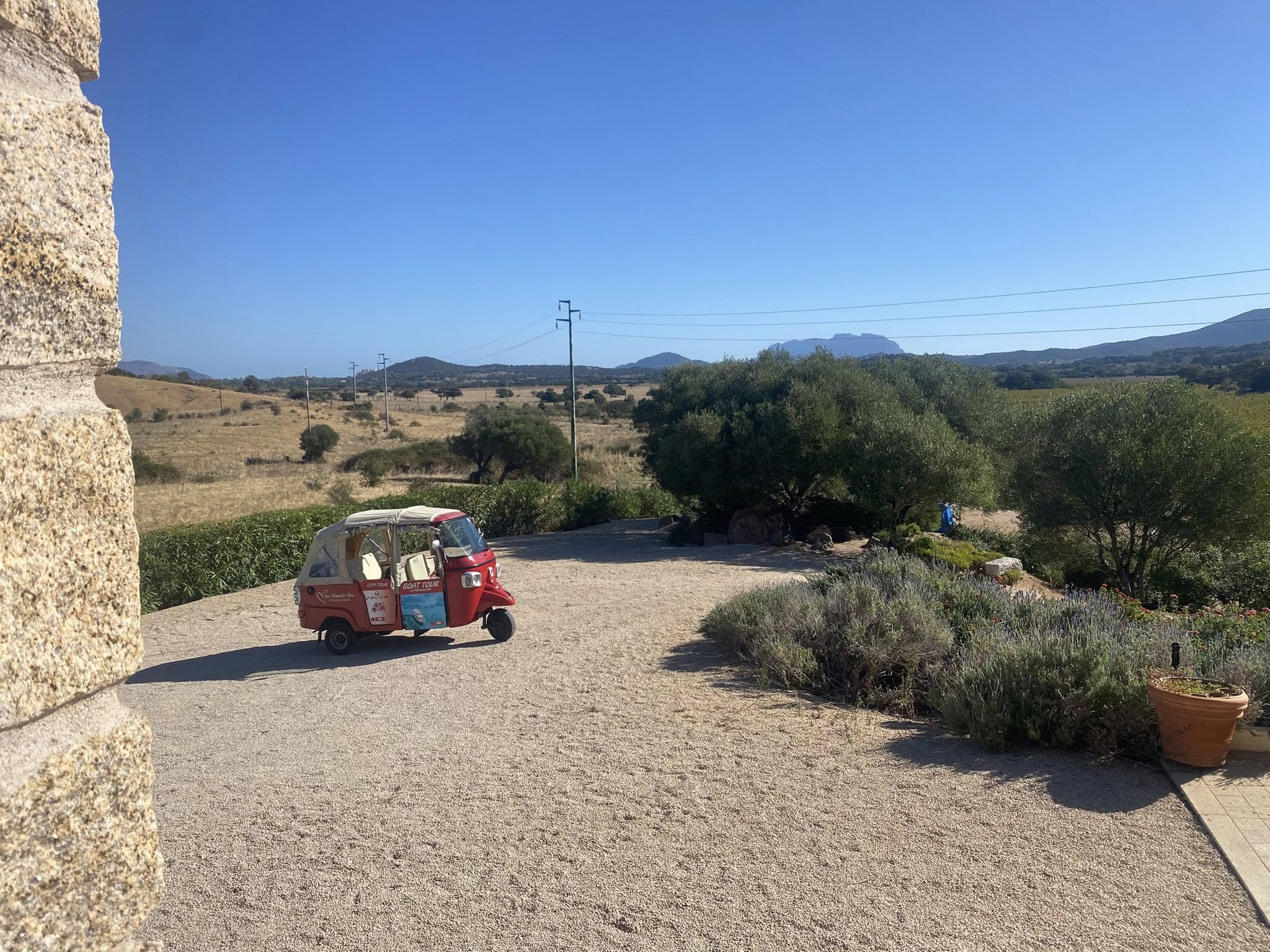Scopri Olbia in Tuk Tuk: Tour Privato tra Storia e Mare — photo 3