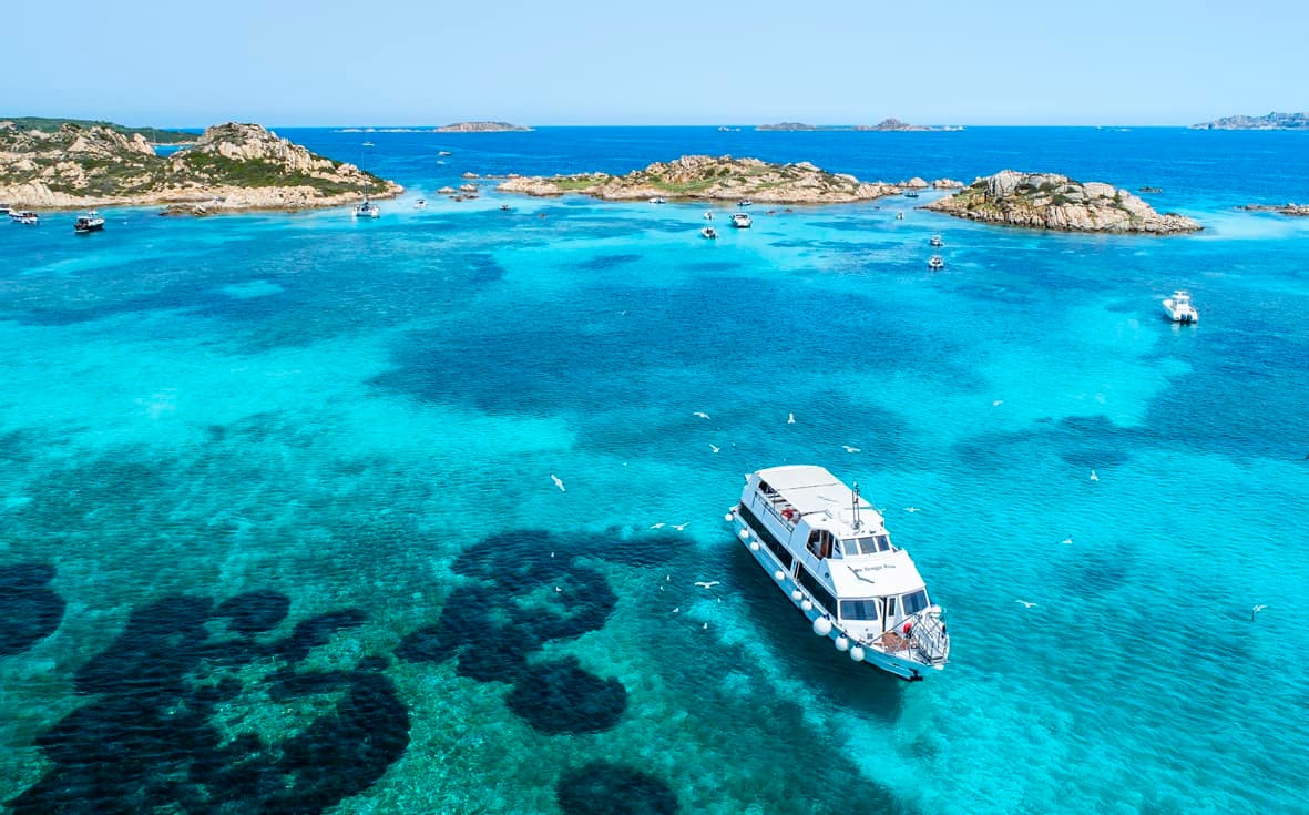 From Olbia: Full-Day Boat Tour La Maddalena Archipelago — photo 2