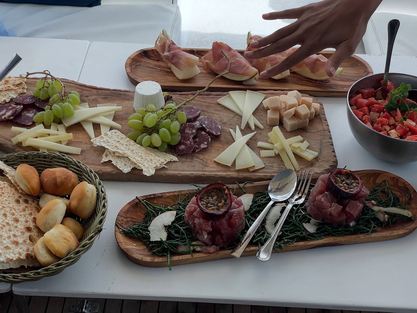 Tour in Barca Arcipelago della Maddalena – Giornata con Open Bar e Pranzo a Bordo — photo 2